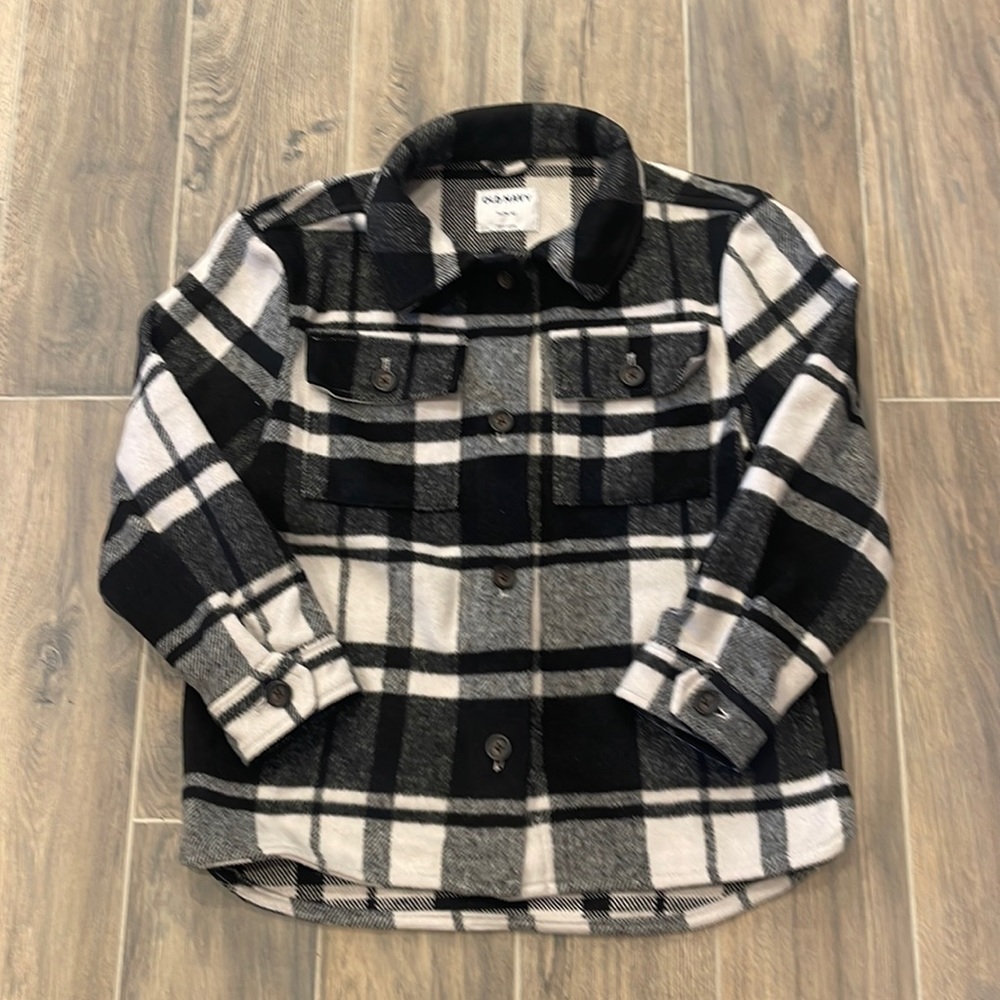 Girls Old Navy black and white shacket